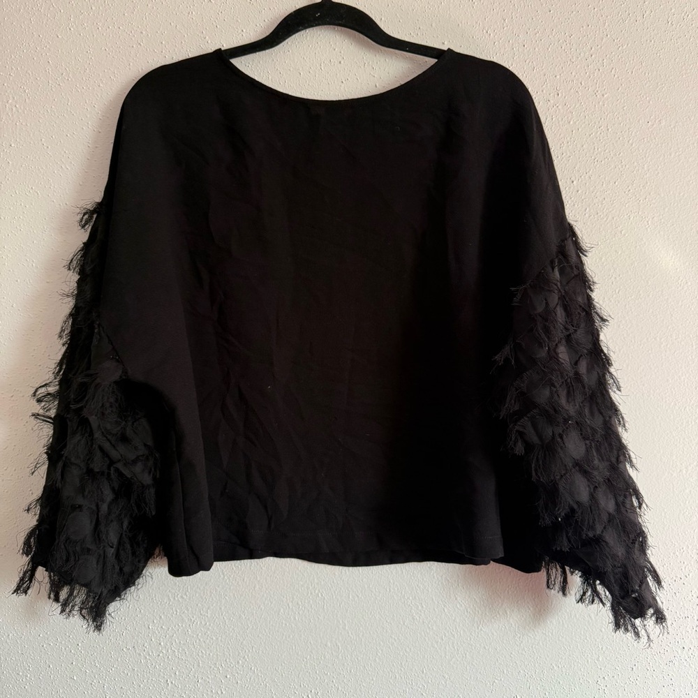 H&M Womens Feather Sleeve Blouse Size 10